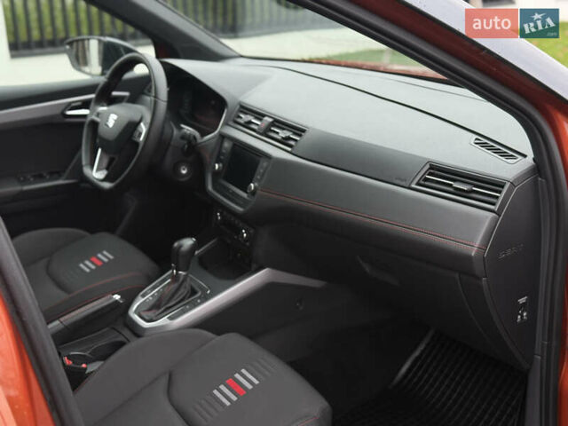 Оранжевый Сеат Arona, объемом двигателя 1 л и пробегом 43 тыс. км за 15999 $, фото 19 на Automoto.ua