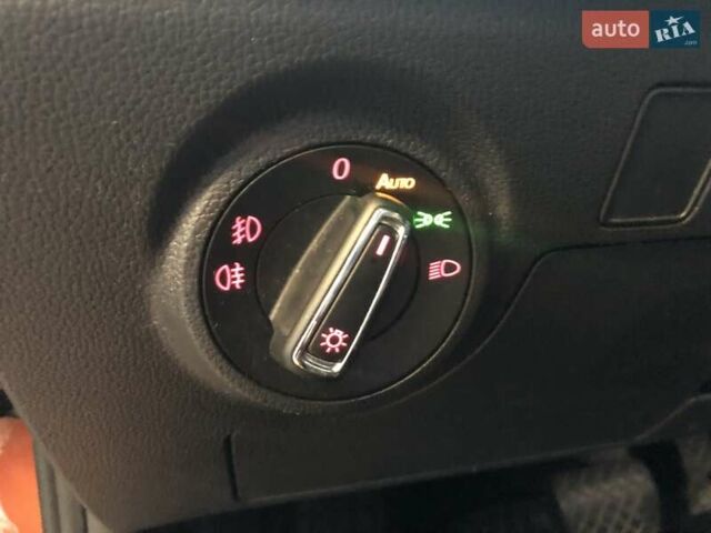 Оранжевый Сеат Arona, объемом двигателя 1 л и пробегом 80 тыс. км за 16500 $, фото 14 на Automoto.ua