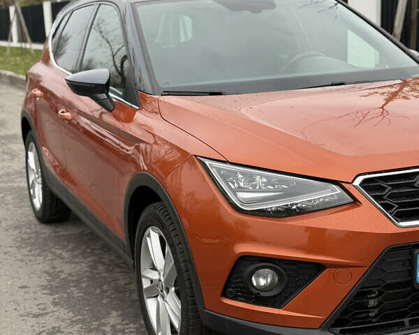 Оранжевый Сеат Arona, объемом двигателя 1 л и пробегом 43 тыс. км за 15999 $, фото 4 на Automoto.ua