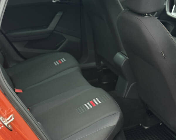 Оранжевый Сеат Arona, объемом двигателя 1 л и пробегом 43 тыс. км за 15999 $, фото 24 на Automoto.ua