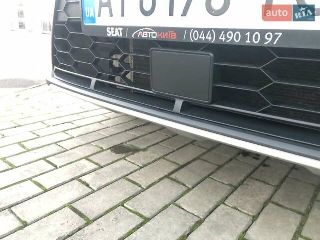 Оранжевый Сеат Arona, объемом двигателя 1 л и пробегом 80 тыс. км за 16500 $, фото 41 на Automoto.ua