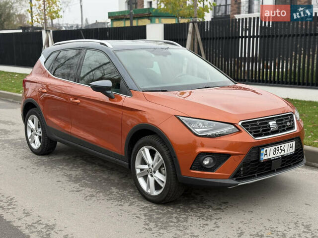 Оранжевый Сеат Arona, объемом двигателя 1 л и пробегом 43 тыс. км за 15999 $, фото 3 на Automoto.ua