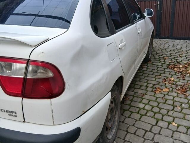 Сеат Кордоба 2001 в Иршава на Automoto.ua Белый Сеат Кордоба, объемом двигателя 0 л и пробегом 385 тыс. км за 2200 $, фото 2 на Automoto.ua