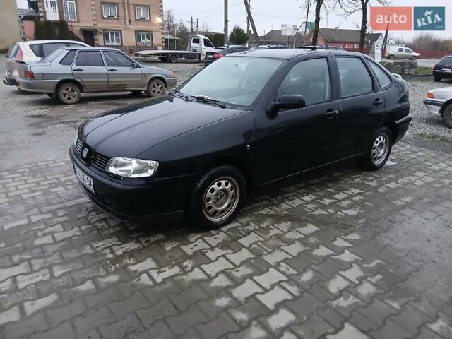 Чорний Сеат Cordoba, об'ємом двигуна 1.4 л та пробігом 123 тис. км за 1400 $, фото 3 на Automoto.ua