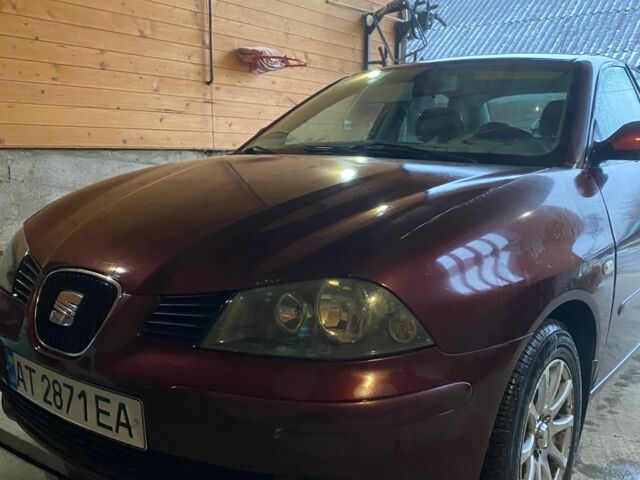 Черный Сеат Кордоба, объемом двигателя 1.4 л и пробегом 240 тыс. км за 2000 $, фото 1 на Automoto.ua