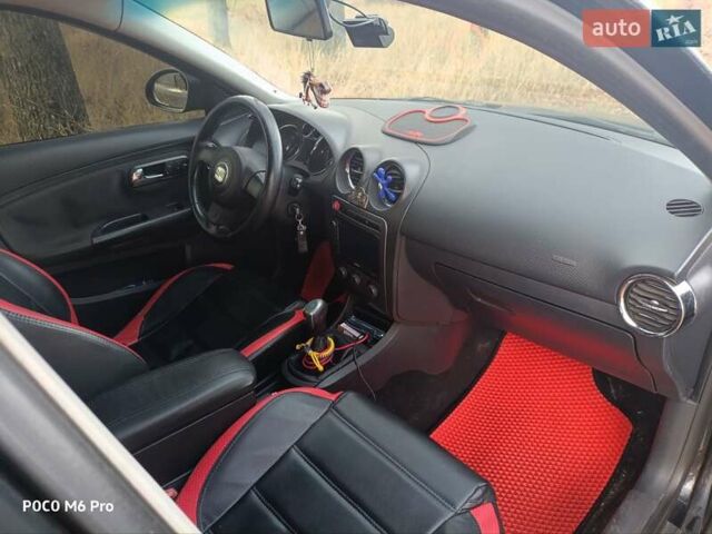 Черный Сеат Кордоба, объемом двигателя 1.98 л и пробегом 273 тыс. км за 4709 $, фото 10 на Automoto.ua