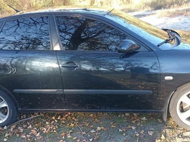 Чорний Сеат Cordoba, об'ємом двигуна 2 л та пробігом 245 тис. км за 3608 $, фото 3 на Automoto.ua