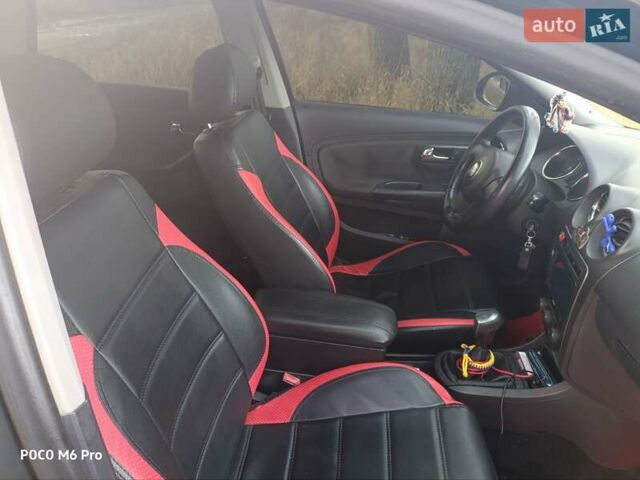 Черный Сеат Кордоба, объемом двигателя 1.98 л и пробегом 273 тыс. км за 4709 $, фото 11 на Automoto.ua