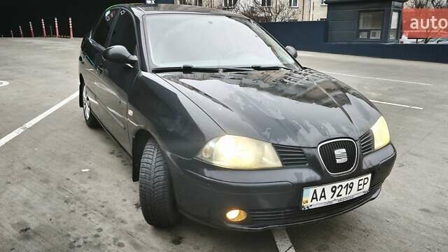 Чорний Сеат Cordoba, об'ємом двигуна 1.98 л та пробігом 260 тис. км за 2999 $, фото 11 на Automoto.ua