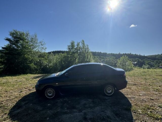 Черный Сеат Кордоба, объемом двигателя 2 л и пробегом 272 тыс. км за 3200 $, фото 2 на Automoto.ua