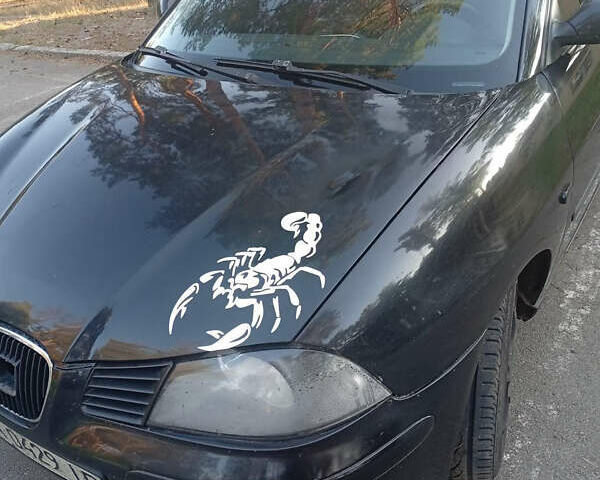 Черный Сеат Кордоба, объемом двигателя 1.98 л и пробегом 296 тыс. км за 2999 $, фото 1 на Automoto.ua