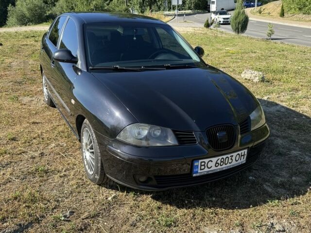 Черный Сеат Кордоба, объемом двигателя 2 л и пробегом 272 тыс. км за 3200 $, фото 1 на Automoto.ua