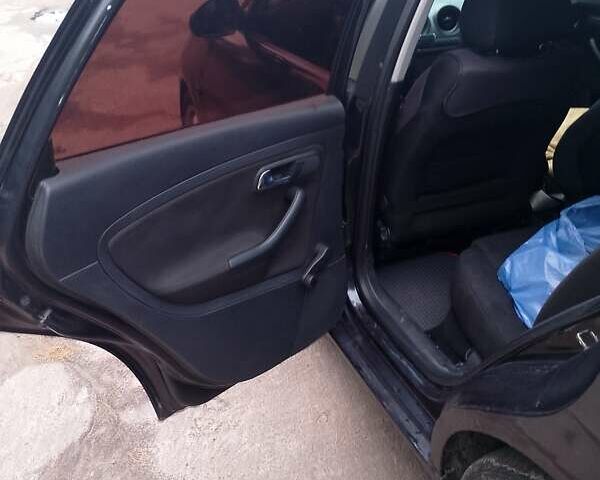 Черный Сеат Кордоба, объемом двигателя 1.98 л и пробегом 400 тыс. км за 3400 $, фото 7 на Automoto.ua