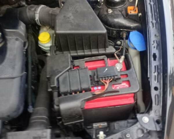 Черный Сеат Кордоба, объемом двигателя 1.98 л и пробегом 240 тыс. км за 4600 $, фото 3 на Automoto.ua