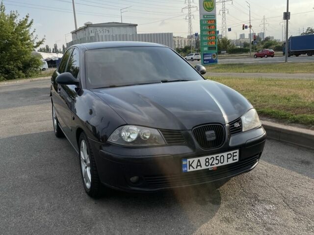 Чорний Сеат Cordoba, об'ємом двигуна 2 л та пробігом 3 тис. км за 3600 $, фото 6 на Automoto.ua