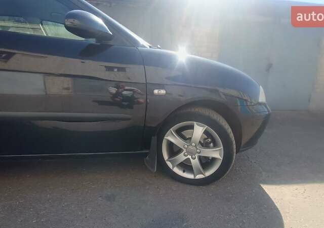 Чорний Сеат Cordoba, об'ємом двигуна 1.98 л та пробігом 443 тис. км за 3500 $, фото 12 на Automoto.ua