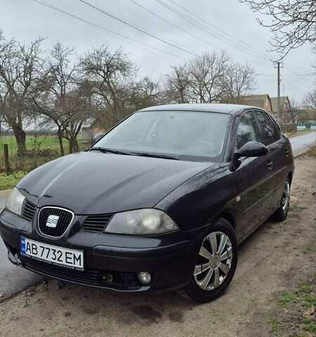 Черный Сеат Кордоба, объемом двигателя 2 л и пробегом 264 тыс. км за 3000 $, фото 8 на Automoto.ua