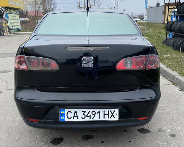 Чорний Сеат Cordoba, об'ємом двигуна 1.98 л та пробігом 248 тис. км за 3700 $, фото 6 на Automoto.ua