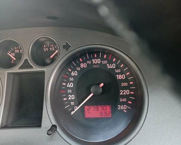Чорний Сеат Cordoba, об'ємом двигуна 1.98 л та пробігом 280 тис. км за 4200 $, фото 10 на Automoto.ua