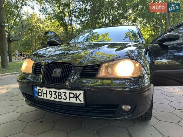 Черный Сеат Кордоба, объемом двигателя 1.98 л и пробегом 135 тыс. км за 4200 $, фото 3 на Automoto.ua