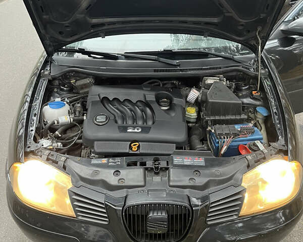 Черный Сеат Кордоба, объемом двигателя 1.98 л и пробегом 286 тыс. км за 4200 $, фото 23 на Automoto.ua