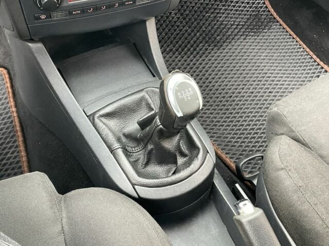 Черный Сеат Кордоба, объемом двигателя 2 л и пробегом 268 тыс. км за 3690 $, фото 20 на Automoto.ua