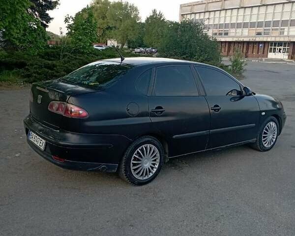 Чорний Сеат Cordoba, об'ємом двигуна 1.98 л та пробігом 280 тис. км за 4200 $, фото 7 на Automoto.ua