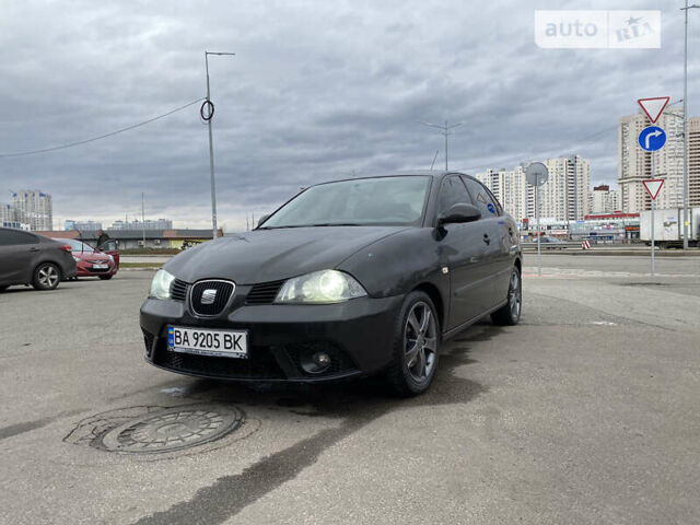 Чорний Сеат Cordoba, об'ємом двигуна 2 л та пробігом 112 тис. км за 5250 $, фото 4 на Automoto.ua