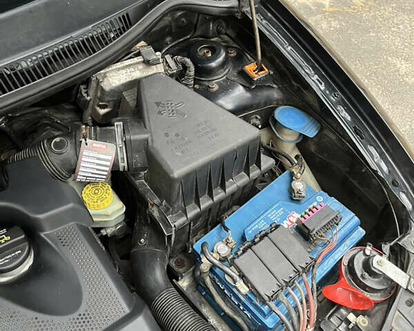 Черный Сеат Кордоба, объемом двигателя 1.98 л и пробегом 286 тыс. км за 4200 $, фото 21 на Automoto.ua