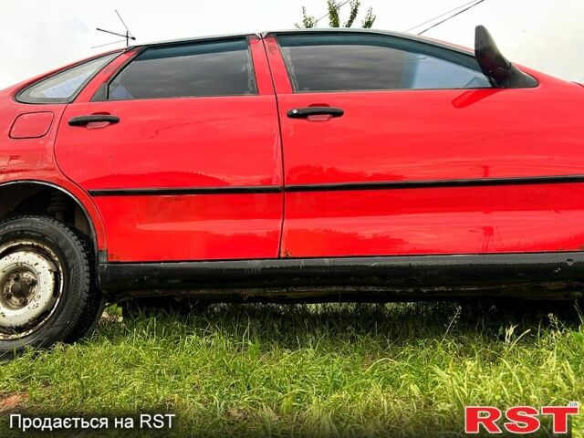 Красный Сеат Кордоба, объемом двигателя 1.6 л и пробегом 300 тыс. км за 480 $, фото 2 на Automoto.ua
