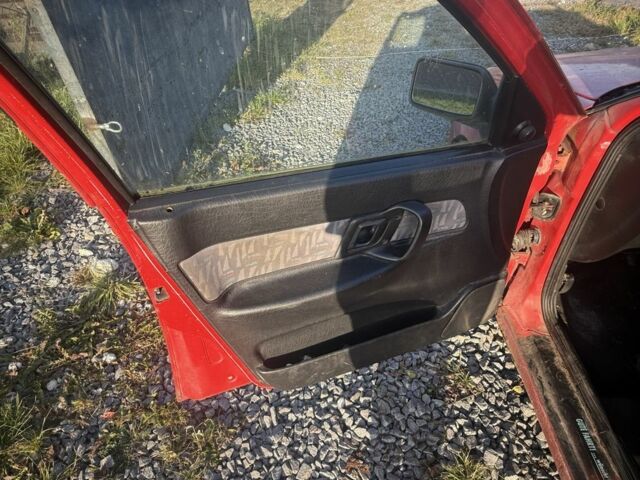 Красный Сеат Кордоба, объемом двигателя 1.6 л и пробегом 200 тыс. км за 621 $, фото 8 на Automoto.ua