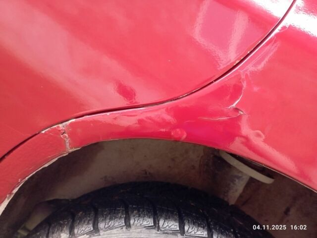 Красный Сеат Кордоба, объемом двигателя 1.4 л и пробегом 341 тыс. км за 1000 $, фото 12 на Automoto.ua