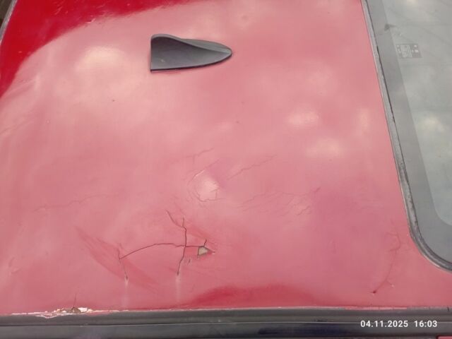 Красный Сеат Кордоба, объемом двигателя 1.4 л и пробегом 341 тыс. км за 1000 $, фото 14 на Automoto.ua