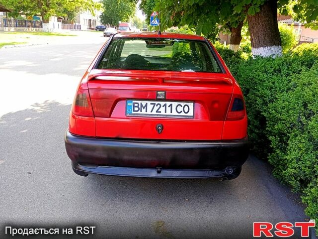 Красный Сеат Кордоба, объемом двигателя 1.4 л и пробегом 600 тыс. км за 1200 $, фото 8 на Automoto.ua