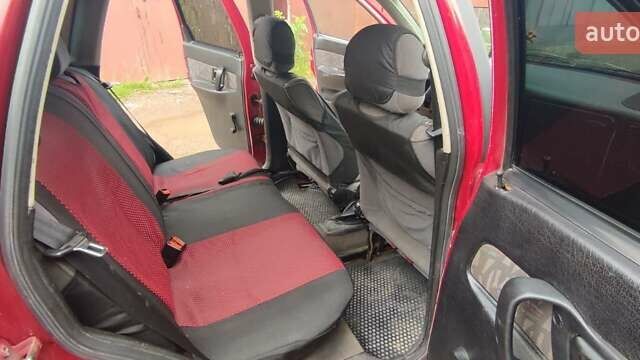 Червоний Сеат Cordoba, об'ємом двигуна 1.6 л та пробігом 229 тис. км за 1500 $, фото 22 на Automoto.ua
