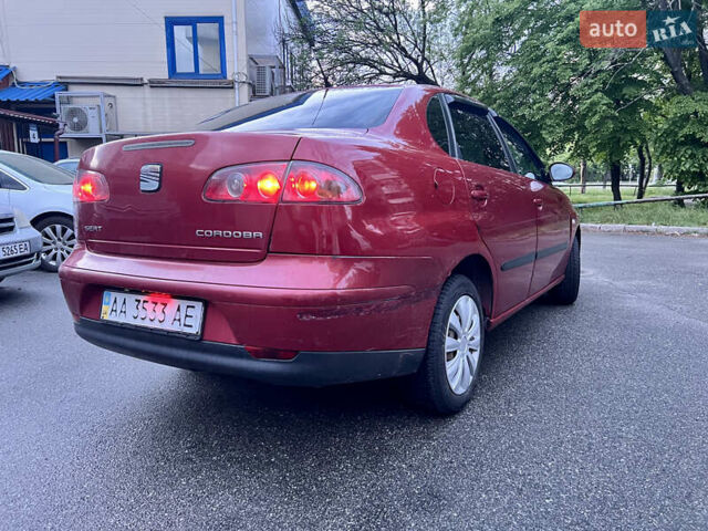 Красный Сеат Кордоба, объемом двигателя 1.4 л и пробегом 388 тыс. км за 2700 $, фото 3 на Automoto.ua