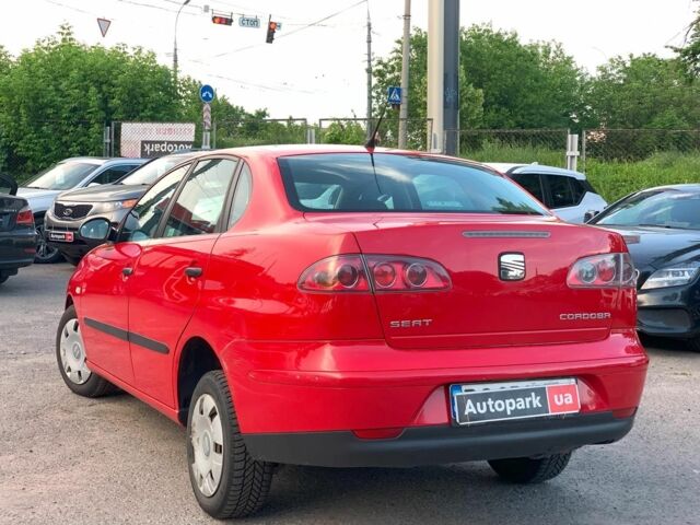 Червоний Сеат Cordoba, об'ємом двигуна 1.4 л та пробігом 166 тис. км за 5690 $, фото 6 на Automoto.ua