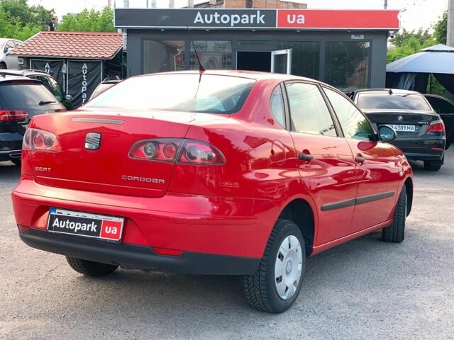 Червоний Сеат Cordoba, об'ємом двигуна 1.4 л та пробігом 166 тис. км за 5690 $, фото 4 на Automoto.ua