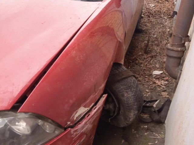 Красный Сеат Кордоба, объемом двигателя 2 л и пробегом 182 тыс. км за 1800 $, фото 4 на Automoto.ua