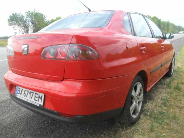 Красный Сеат Кордоба, объемом двигателя 2 л и пробегом 286 тыс. км за 3500 $, фото 5 на Automoto.ua