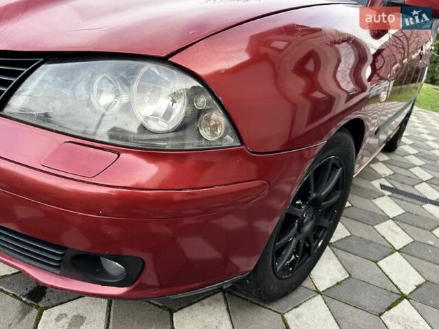 Красный Сеат Кордоба, объемом двигателя 1.98 л и пробегом 160 тыс. км за 3300 $, фото 3 на Automoto.ua