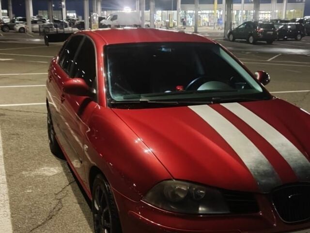 Красный Сеат Кордоба, объемом двигателя 2 л и пробегом 238 тыс. км за 5500 $, фото 7 на Automoto.ua