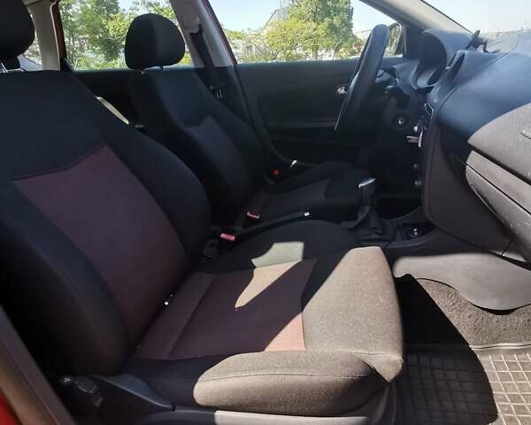 Красный Сеат Кордоба, объемом двигателя 1.98 л и пробегом 222 тыс. км за 4600 $, фото 17 на Automoto.ua