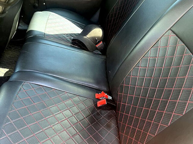 Красный Сеат Кордоба, объемом двигателя 2 л и пробегом 352 тыс. км за 2900 $, фото 12 на Automoto.ua