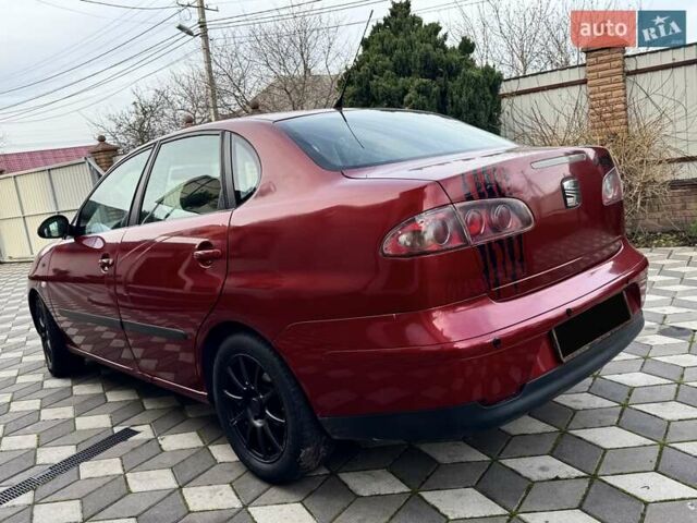 Красный Сеат Кордоба, объемом двигателя 1.98 л и пробегом 160 тыс. км за 3300 $, фото 9 на Automoto.ua