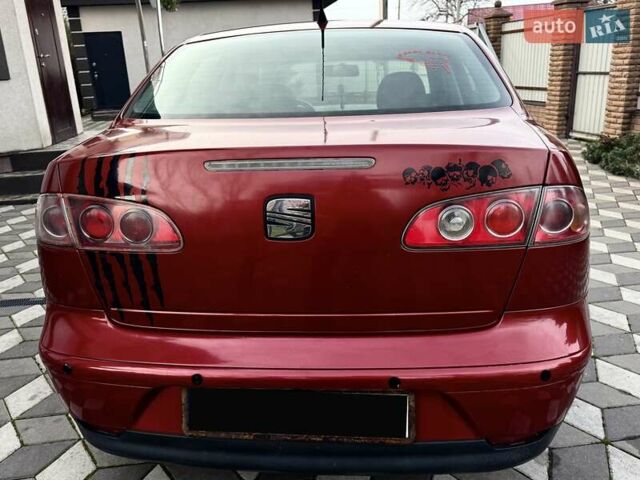 Красный Сеат Кордоба, объемом двигателя 1.98 л и пробегом 160 тыс. км за 3300 $, фото 12 на Automoto.ua