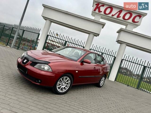 Красный Сеат Кордоба, объемом двигателя 1.98 л и пробегом 161 тыс. км за 3650 $, фото 5 на Automoto.ua