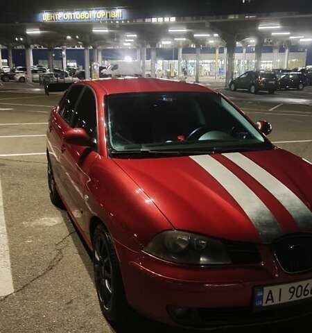 Красный Сеат Кордоба, объемом двигателя 1.98 л и пробегом 238 тыс. км за 4500 $, фото 1 на Automoto.ua