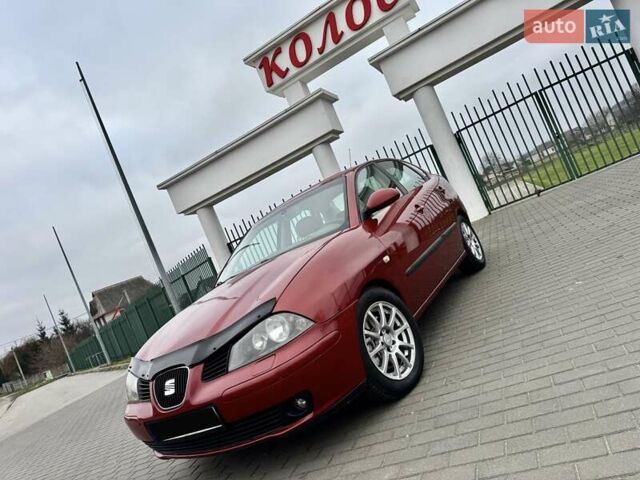 Красный Сеат Кордоба, объемом двигателя 1.98 л и пробегом 161 тыс. км за 3650 $, фото 10 на Automoto.ua