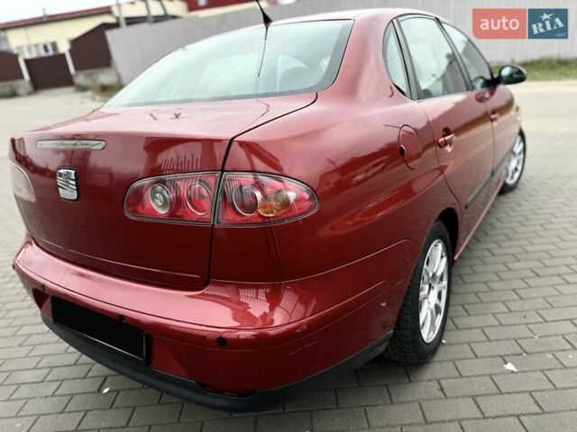 Красный Сеат Кордоба, объемом двигателя 1.98 л и пробегом 161 тыс. км за 3650 $, фото 13 на Automoto.ua